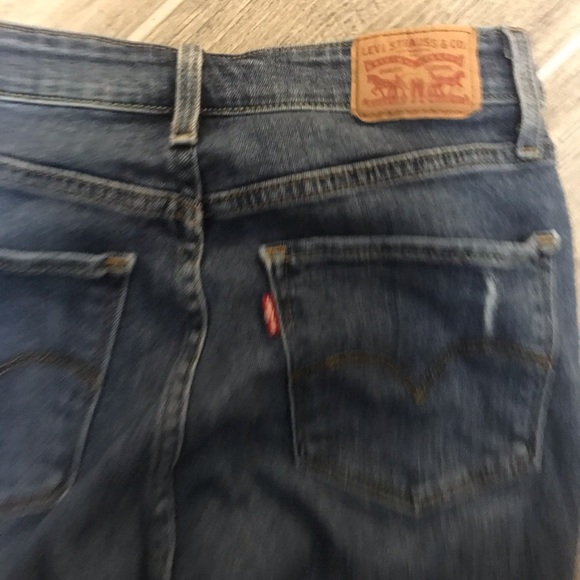 721 High Rise - Picture 4 of 11